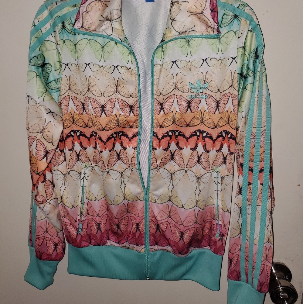 Adidas sweater